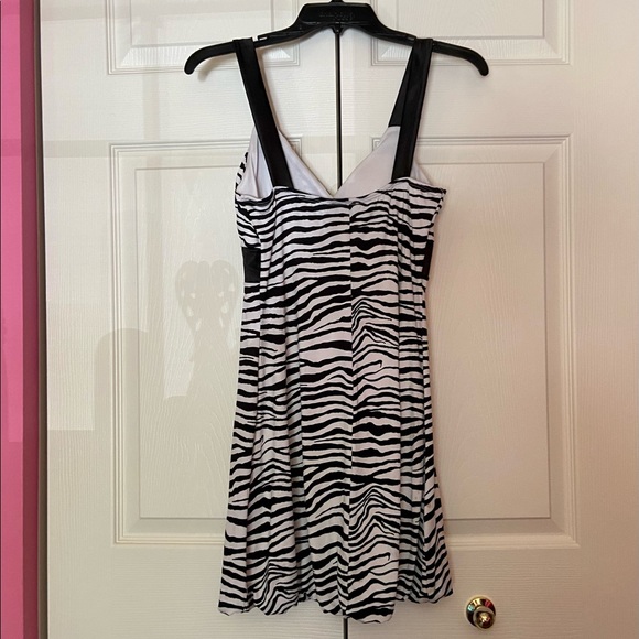 Taboo Zebra Print Dress - Picture 2 of 3